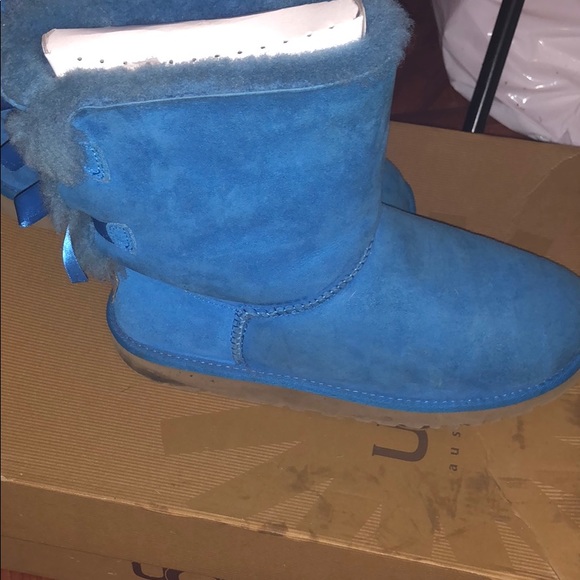 Blue K Bailey Bow Ugg Boots - Picture 4 of 8